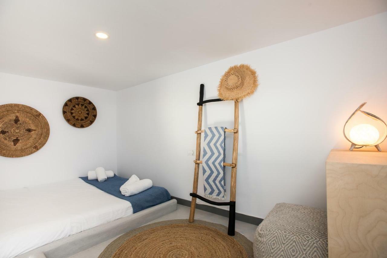 Jonaz Rooms & Suites Орнос Екстериор снимка